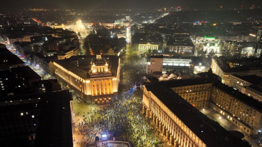 "Това не е фарс": Световни медии коментират протестите в България