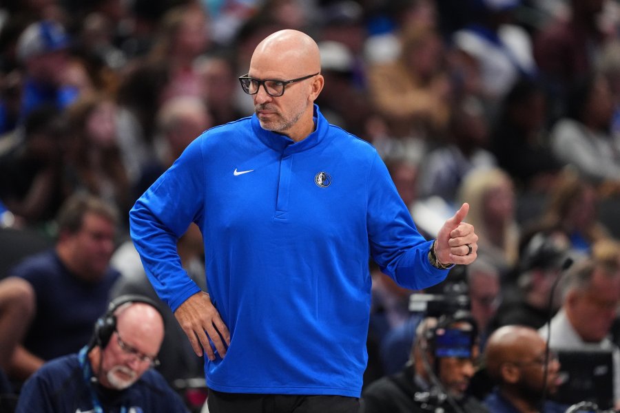 Далас Маверикс Детройт Пистънс1