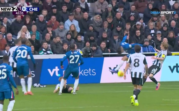 Попадение за Челси беше отменено заради игра с ръка