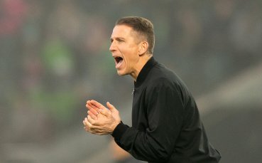 Даниел Бауер остава начело на Волфсбург за постоянно