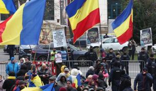 <p>След&nbsp;протестите в Румъния: Президентът инициира референдум сред магистратите</p>