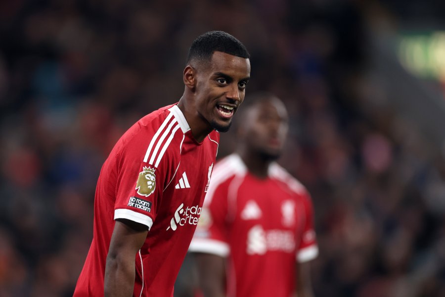 Александър Исак1