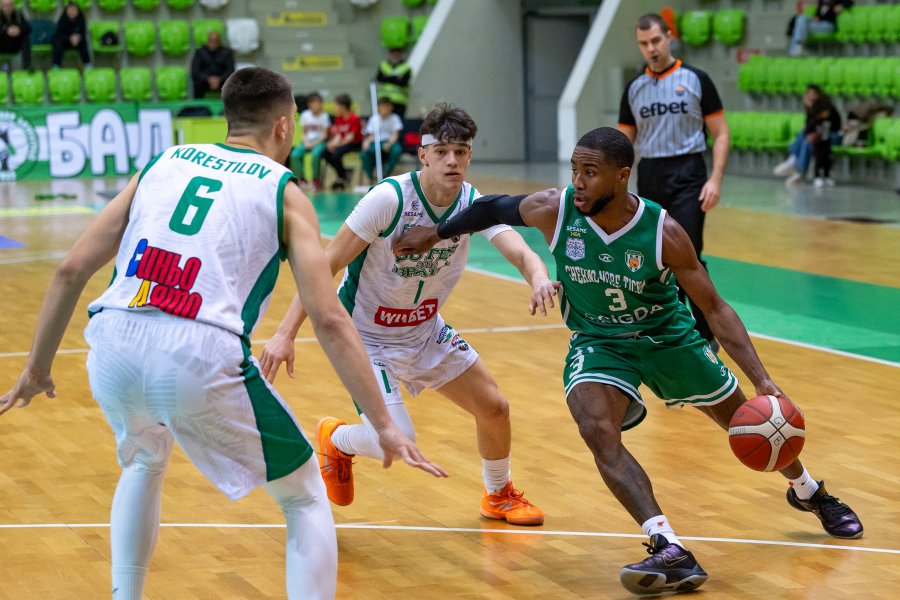 БК Ботев Враца БК Черно море1