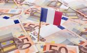 Френското правителство одобри специален закон за временно финансиране на държавата