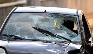 Шофьор с 2 месеца стаж катастрофира, загина 17-годишен