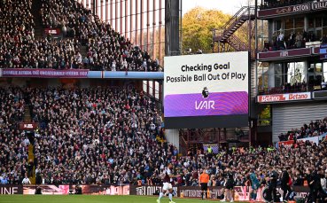 ФИФА провежда тестове на нови системи за аут и засада