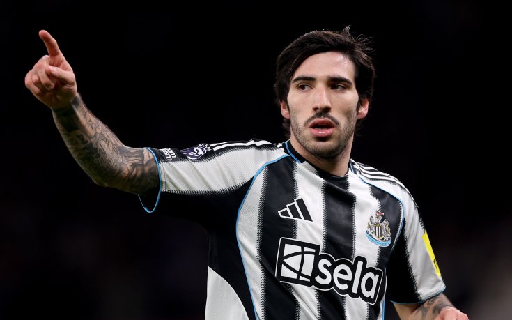 Ювентус ще опита да изкуши Нюкасъл с нападател в замяна на Тонали