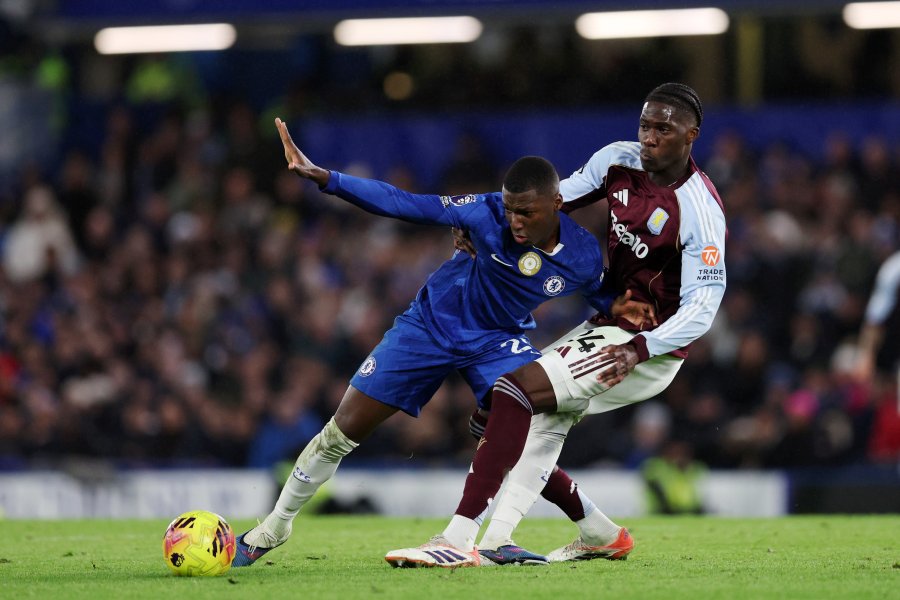 Челси Астън Вила1