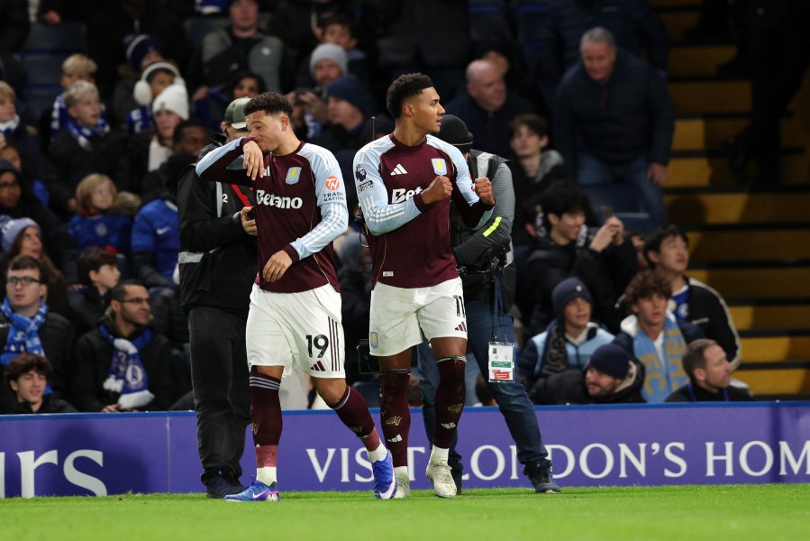 Челси Астън Вила1