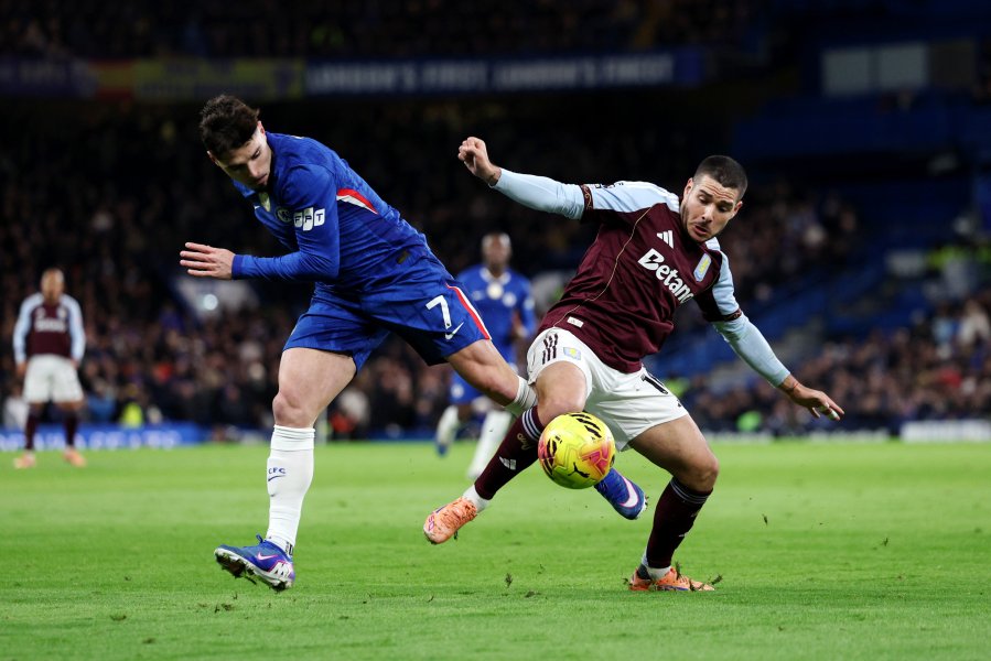 Челси Астън Вила1