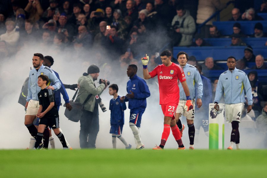 Челси Астън Вила1