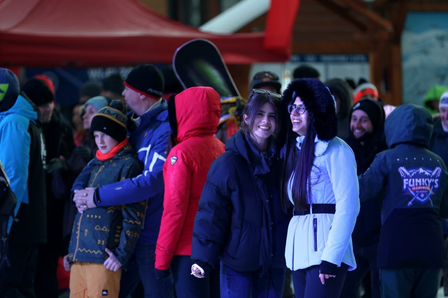 Откриване на зимния сезон в Боровец1