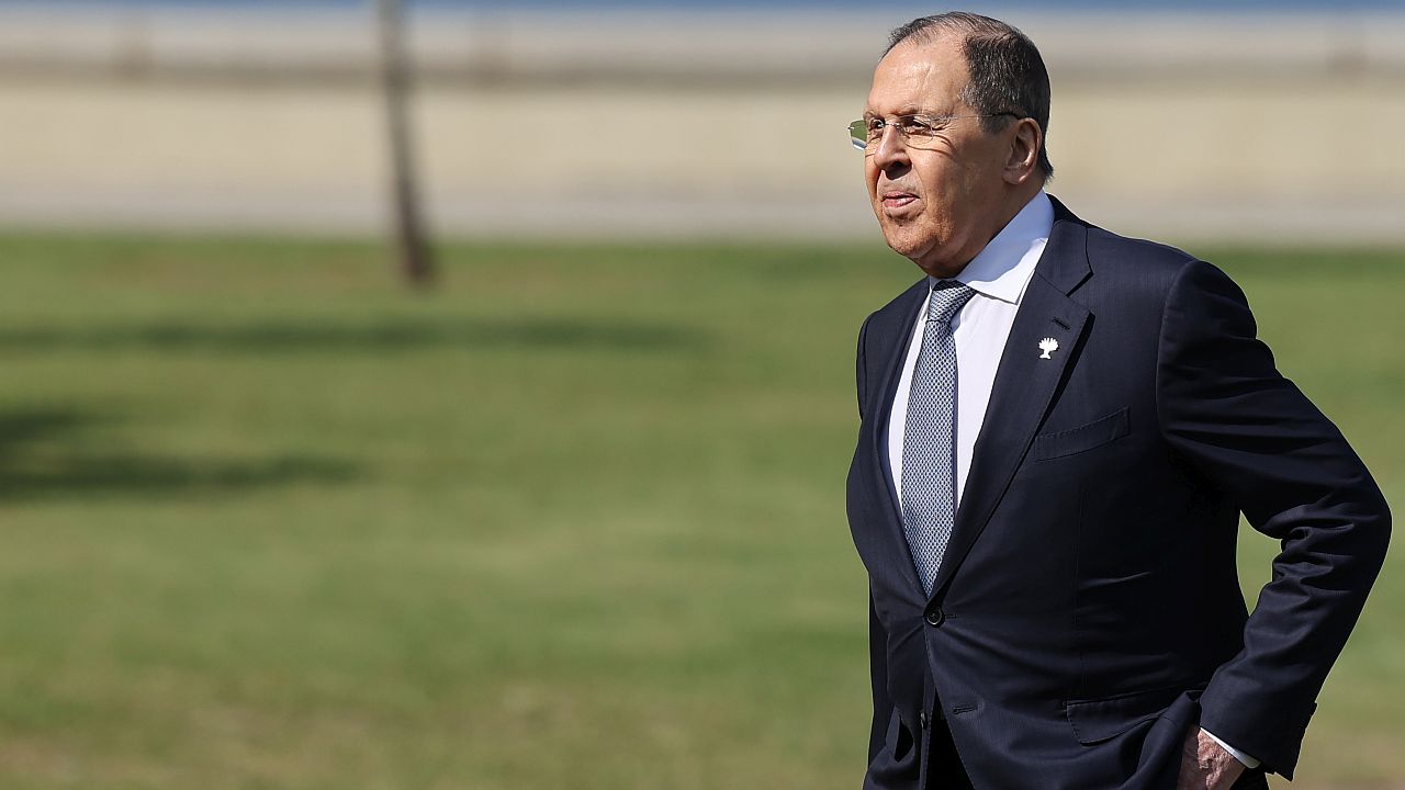 Лавров с обвинение: Европа открито се подготвя за война с Русия