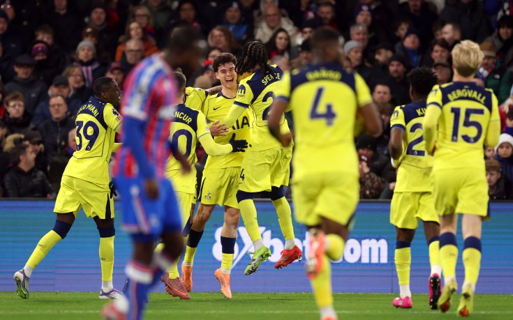 Тотнъм излъга Кристъл Палас в драма на 