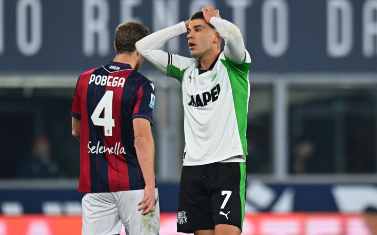 Вратарска грешка лиши Болоня от трите точки срещу Сасуоло