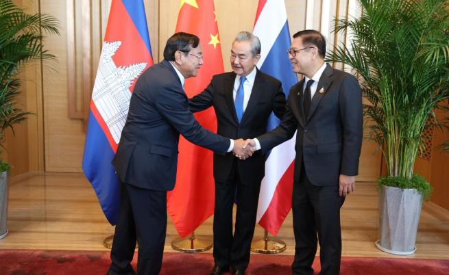 Тайланд и Камбоджа се споразумяха да 