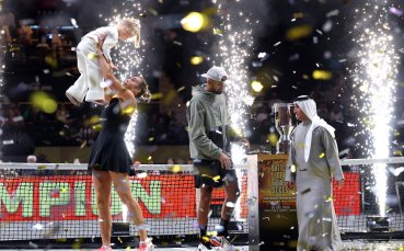 Пълен абсурд! Сабаленка и Кириос играли за без пари в Битката на половете