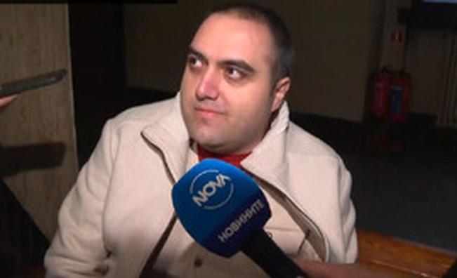 Отстраняват Александър Евтимов и от поста зам.-директор