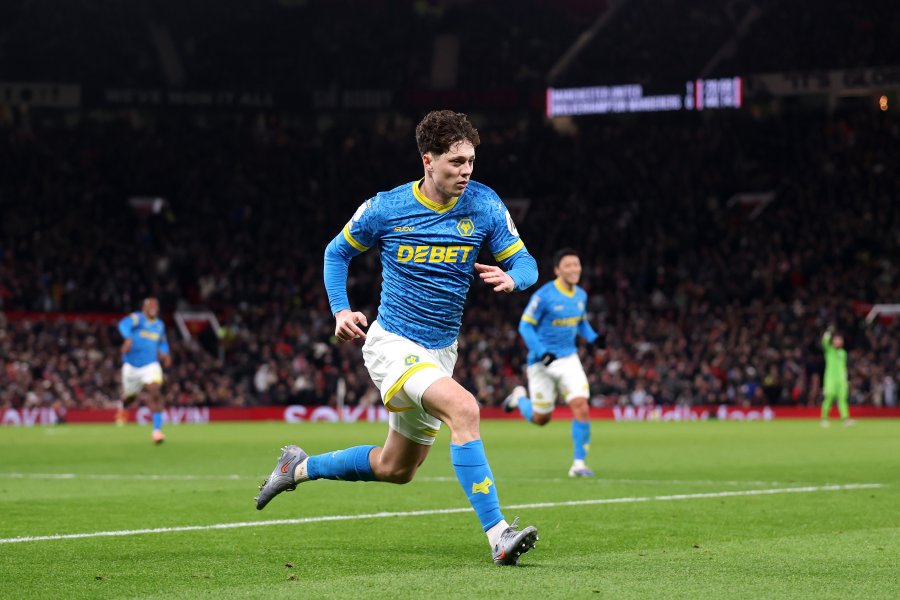 Юнайтед Уулвс1