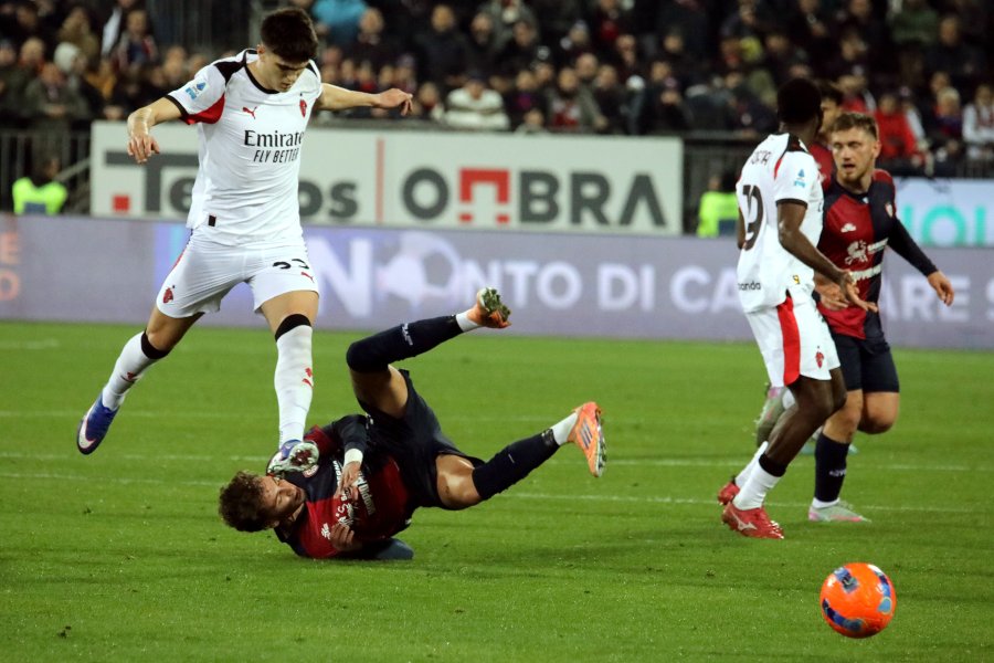 Каляри Милан1