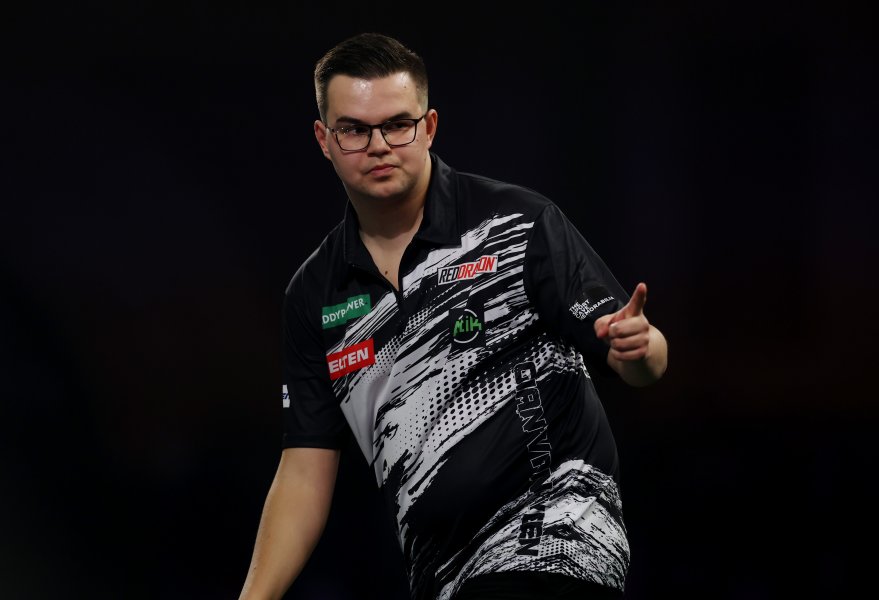 Джан Ван Веен Гари Андерсън1