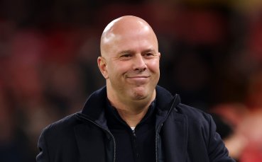 Слот: Има два отбора, които са доста далеч пред нас и не трябва да гледаме към тях