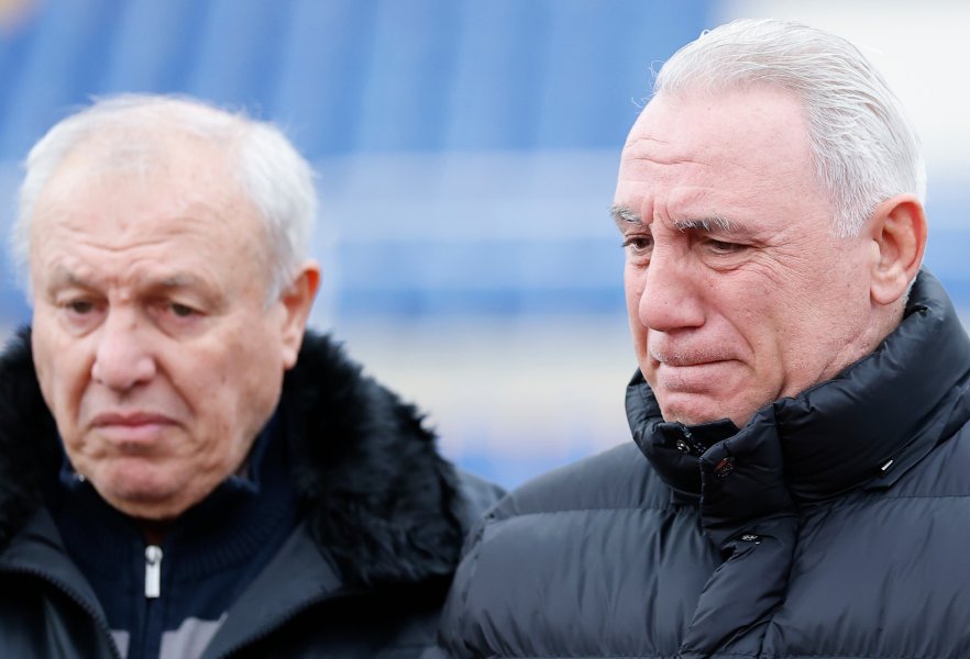 Поклонение пред Димитър Пенев1