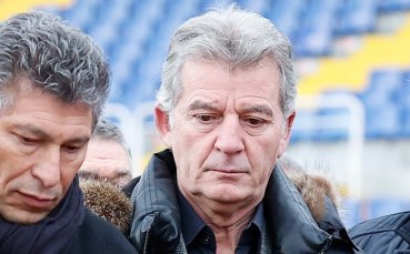 Емил Костадинов: Феновете трябва да решат дали новият стадион на ЦСКА да носи името на Димитър Пенев