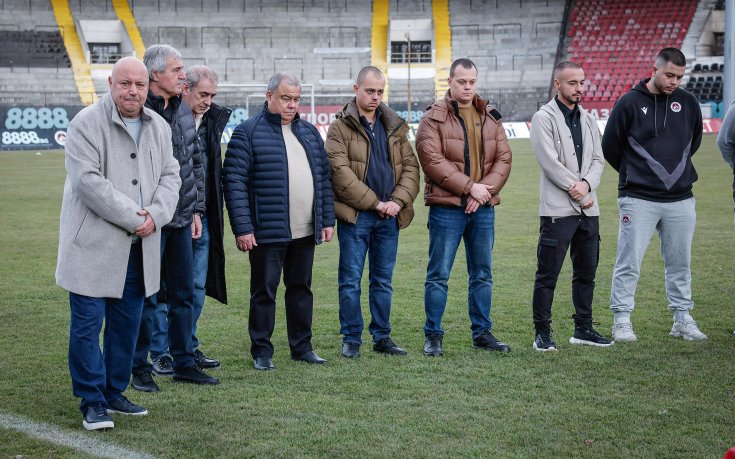 Собственикът на Локомотив София: Задължително в първата осмица