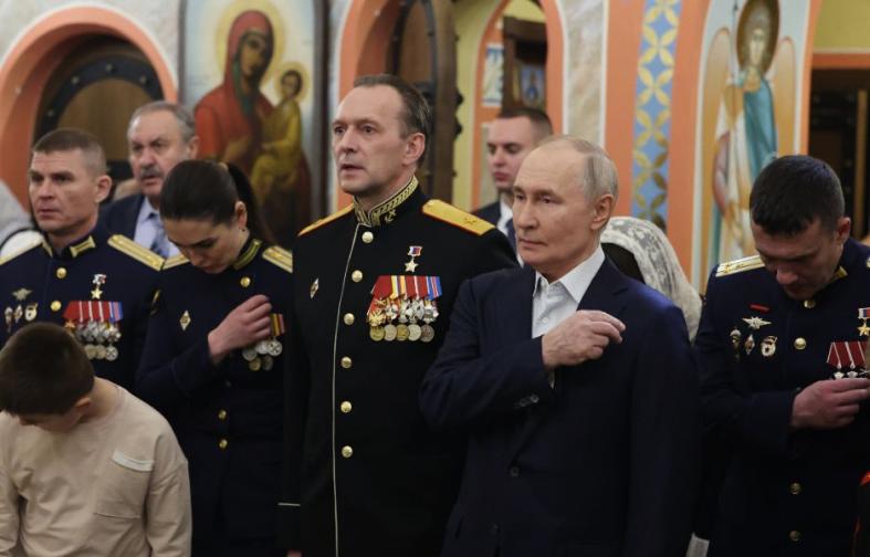 Путин приветства свещената мисия на руските войски по време на