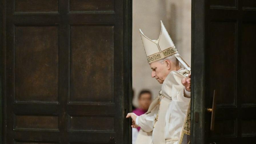 Папа Лъв XIV: Човечеството ще бъде преобразено от Бога, не от бълнувания за всемогъщество