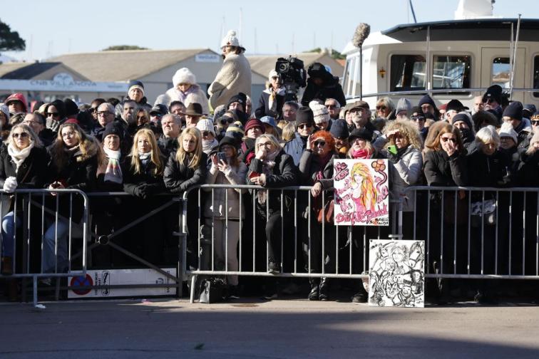 Бриджит Бардо погребение