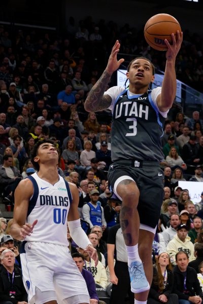 Юта Джаз Далас Маверикс1