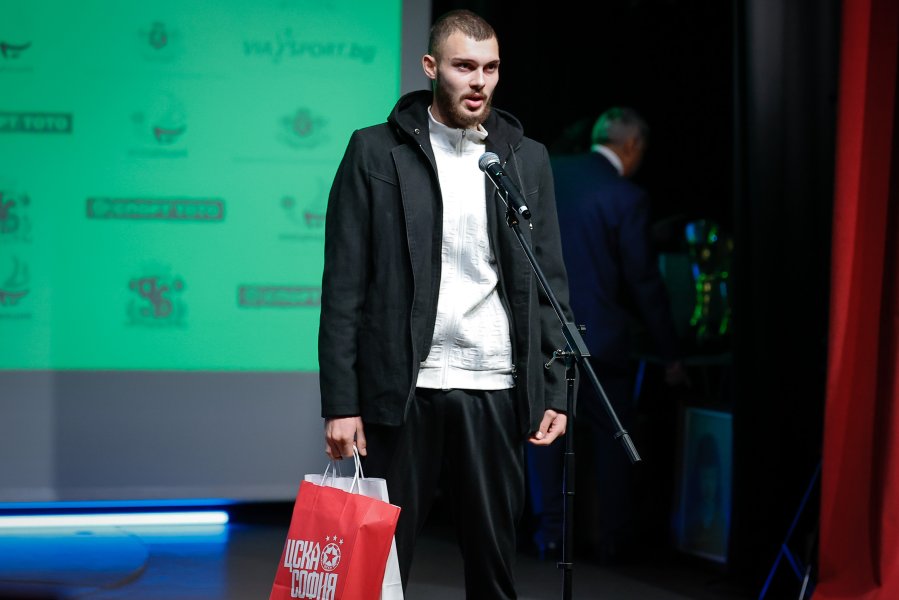 Награждаване на най добрите млади спортисти за 2025 година1