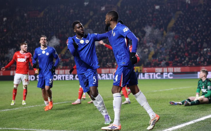 Новият мениджър на Челси дебютира с разгромен успех над Чарлтън във ФА Къп