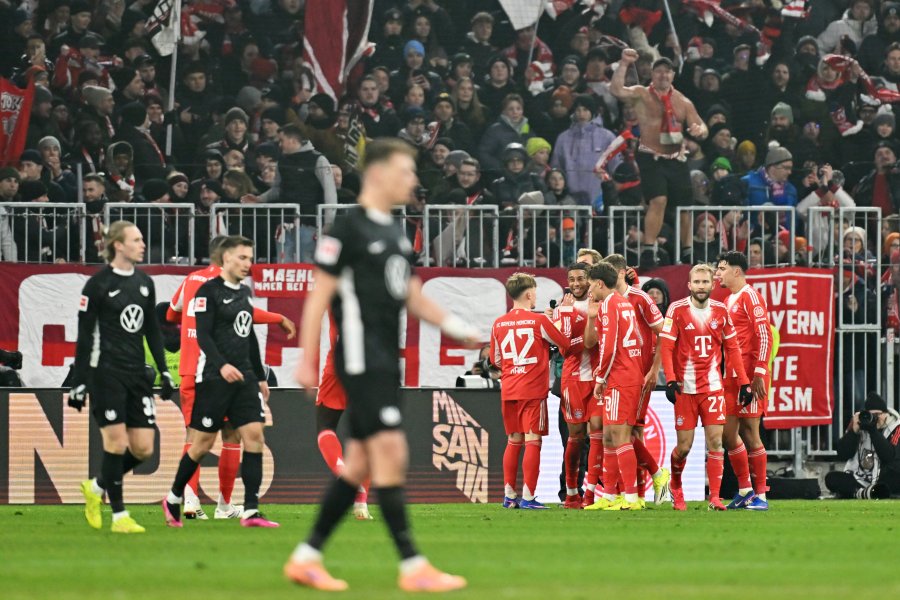 Байерн Мюнхен Волфсбург1