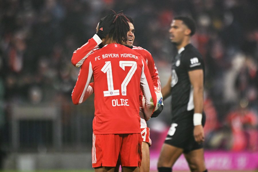 Байерн Мюнхен Волфсбург1