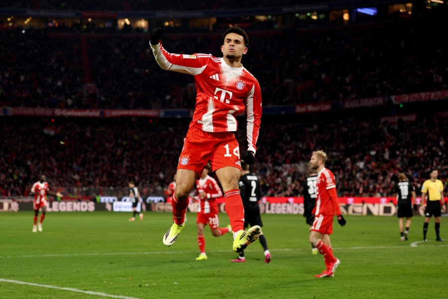 Байерн Мюнхен Волфсбург1