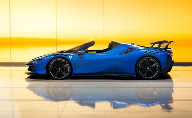 Ferrari SF90 XX Spider