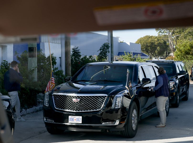 <p>Открийте невероятното инженерно решение и технологията от военен клас, които правят бронираната лимузина на президента на САЩ практически неуязвима срещу всяка заплаха.</p>