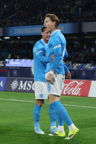 Наполи Парма1