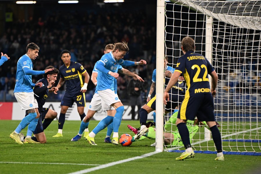 Наполи Парма1