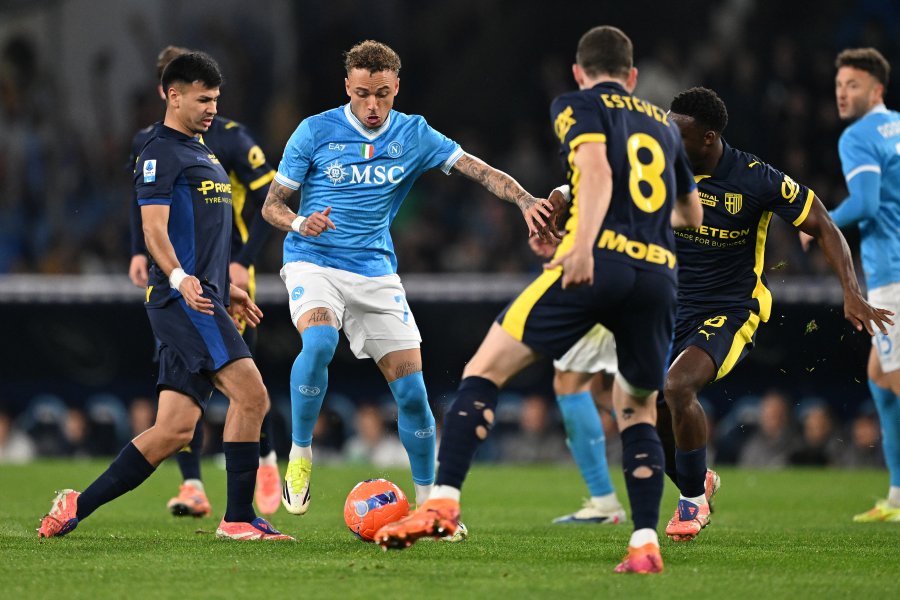 Наполи Парма1