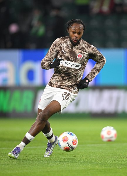 Волфсбург Санкт Паули1