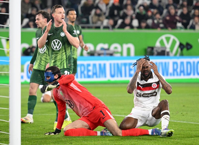 Волфсбург Санкт Паули1