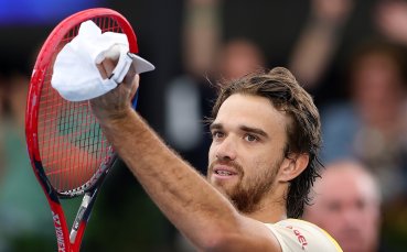 Съперникът на Гришо в Мелбърн ще спори за титлата в Аделаида