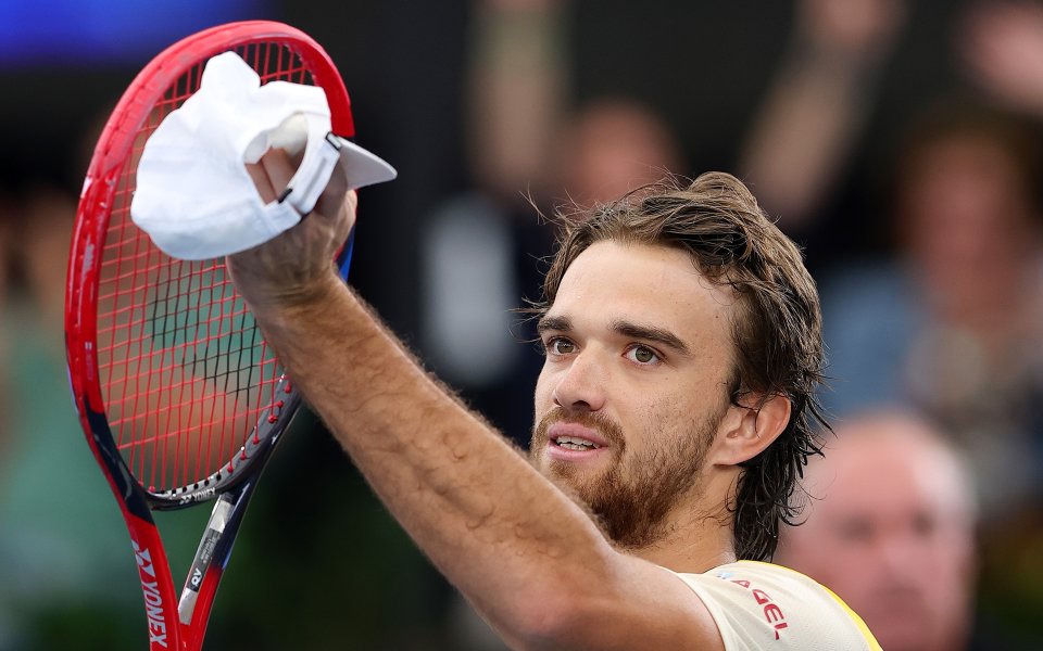 Съперникът на Гришо в Мелбърн ще спори за титлата в Аделаида