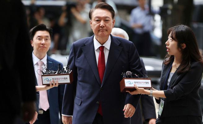 Обявиха първата присъда на бившия президент на Южна Корея