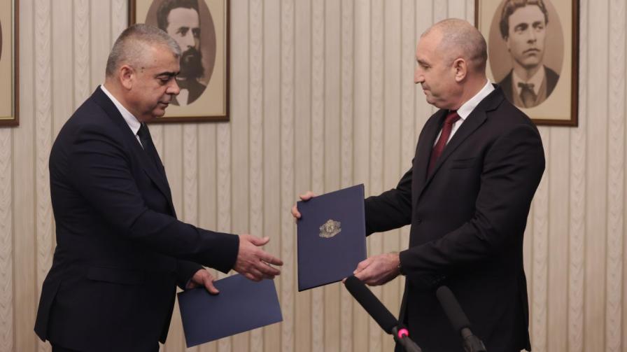 равед АПС мандат