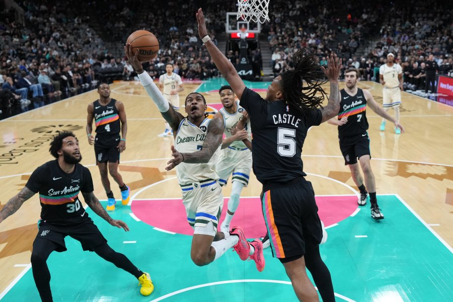 Сан Антонио Спърс Милуоки Бъкс1